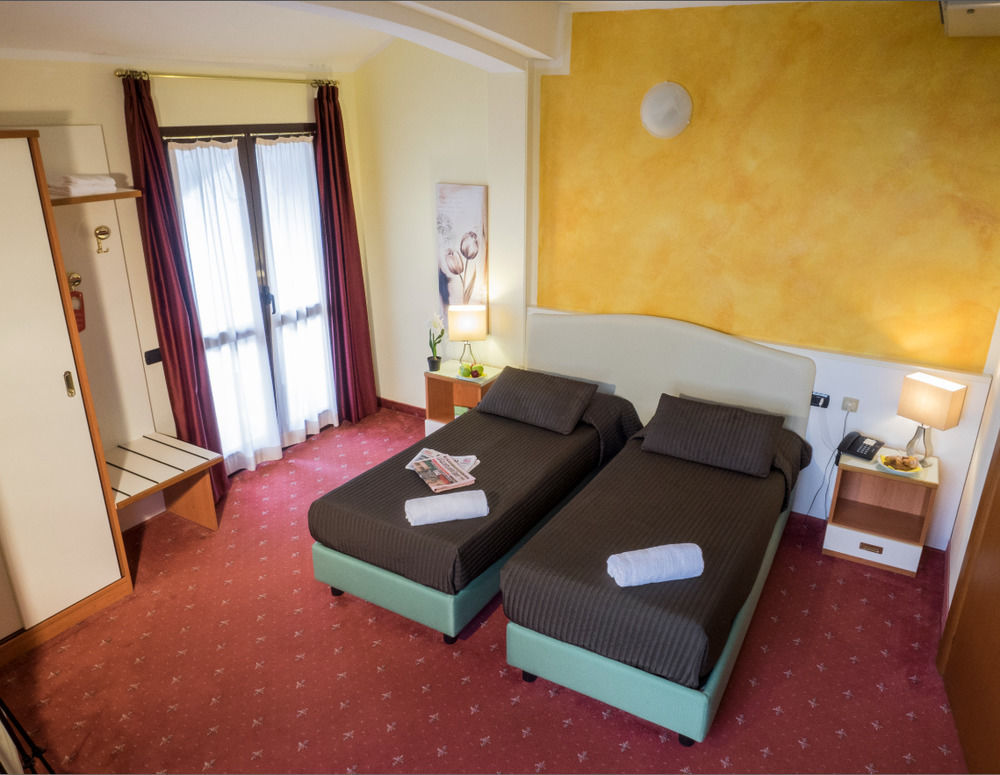 La Bergamina Hotel & Restaurant Arcore Εξωτερικό φωτογραφία